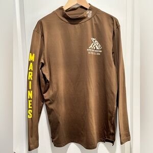 USMC Marine Corps Marathon 2014 Long Sleeve Raised Collar T-shirt Size: XL